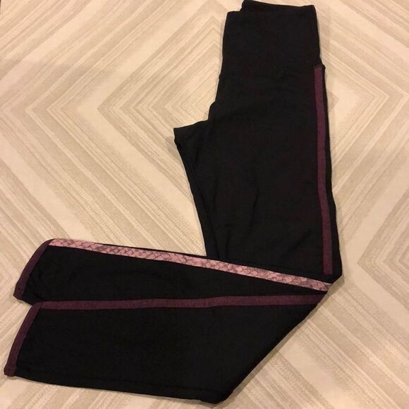 Strut This Black Leggings w. Pink & Purple Side Stripes - Picture 1 of 8